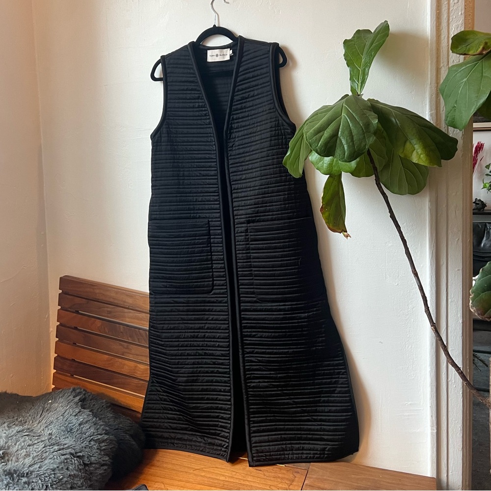 Tory Birch Quilted Shell Vest In Black